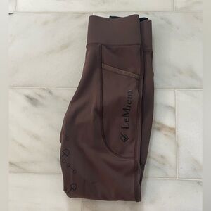 LeMieux Pull Full seat breeches size US 22 Brown worn once